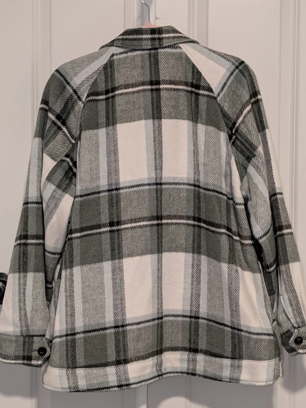 Levi's Women's Green Plaid Oversized Raglan Sleeve Shirt Jacket Size L Large - Picture 6 of 14